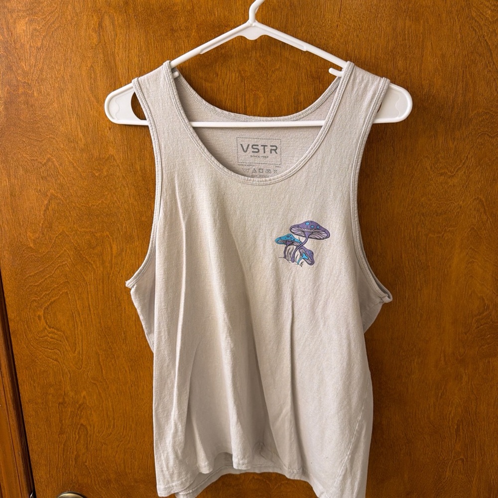 VSTR Light Gray Tank Top with Mushroom Design